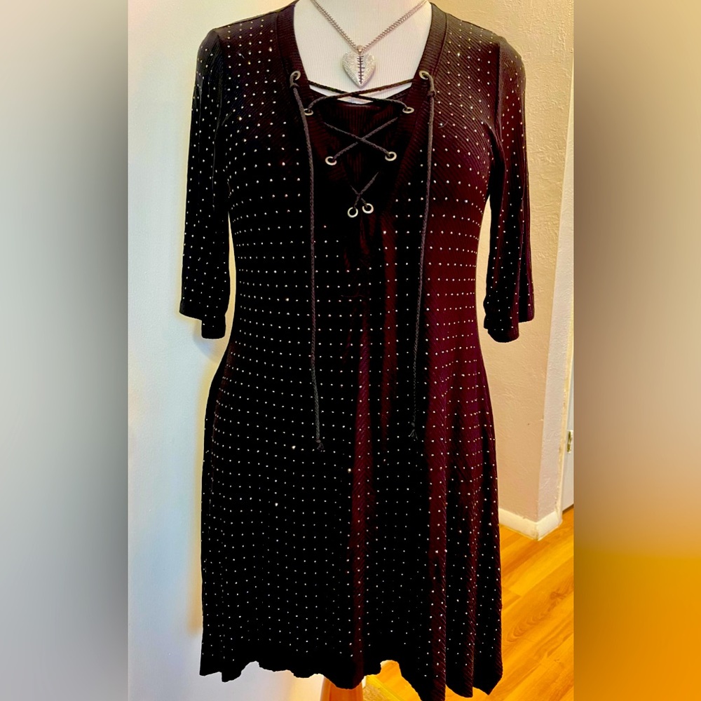 Vocal Gorgeous Black Tunic Top Crystal Studded SZ XL